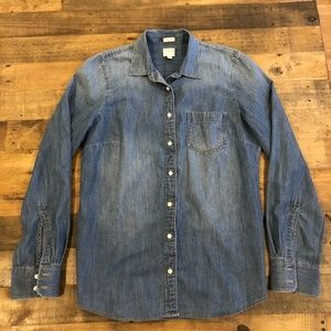 J.Crew Perfect Fit Chambray Shirt